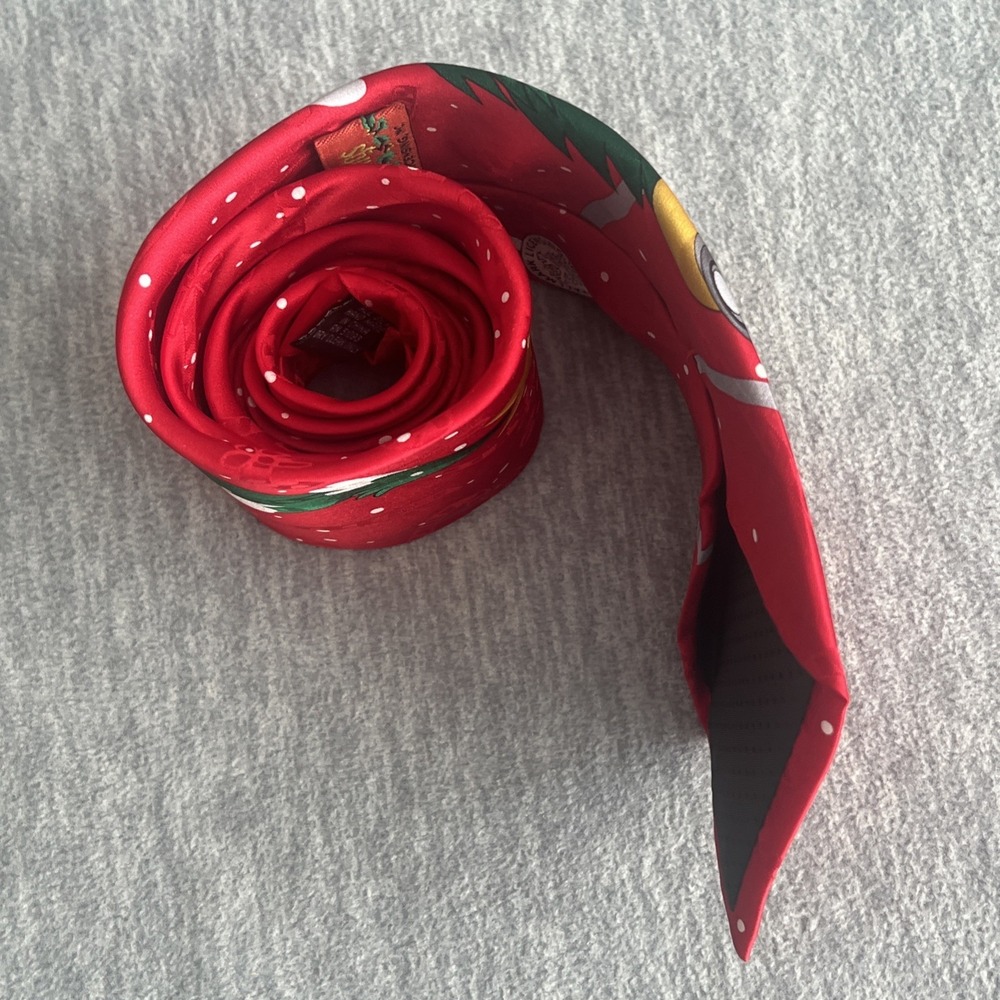 Hallmark Yule Tie Greetings Christmas Santa Mrs Claus Car Peace Silk Men Vintage - Picture 6 of 12